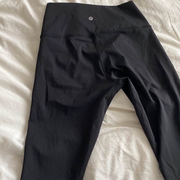 Brand new Lulu lemon leggings - Picture 2 of 2
